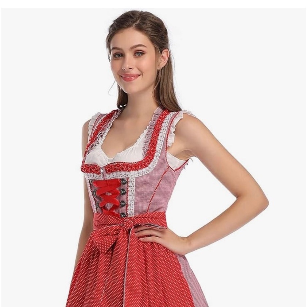 Women’s Octoberfest dirndl dress